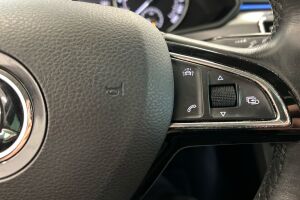 Skoda Superb esikatselu 16