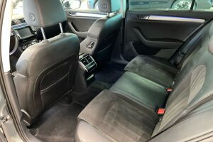 Skoda Superb esikatselu 9