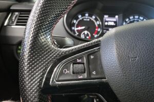 Skoda Octavia esikatselu 14