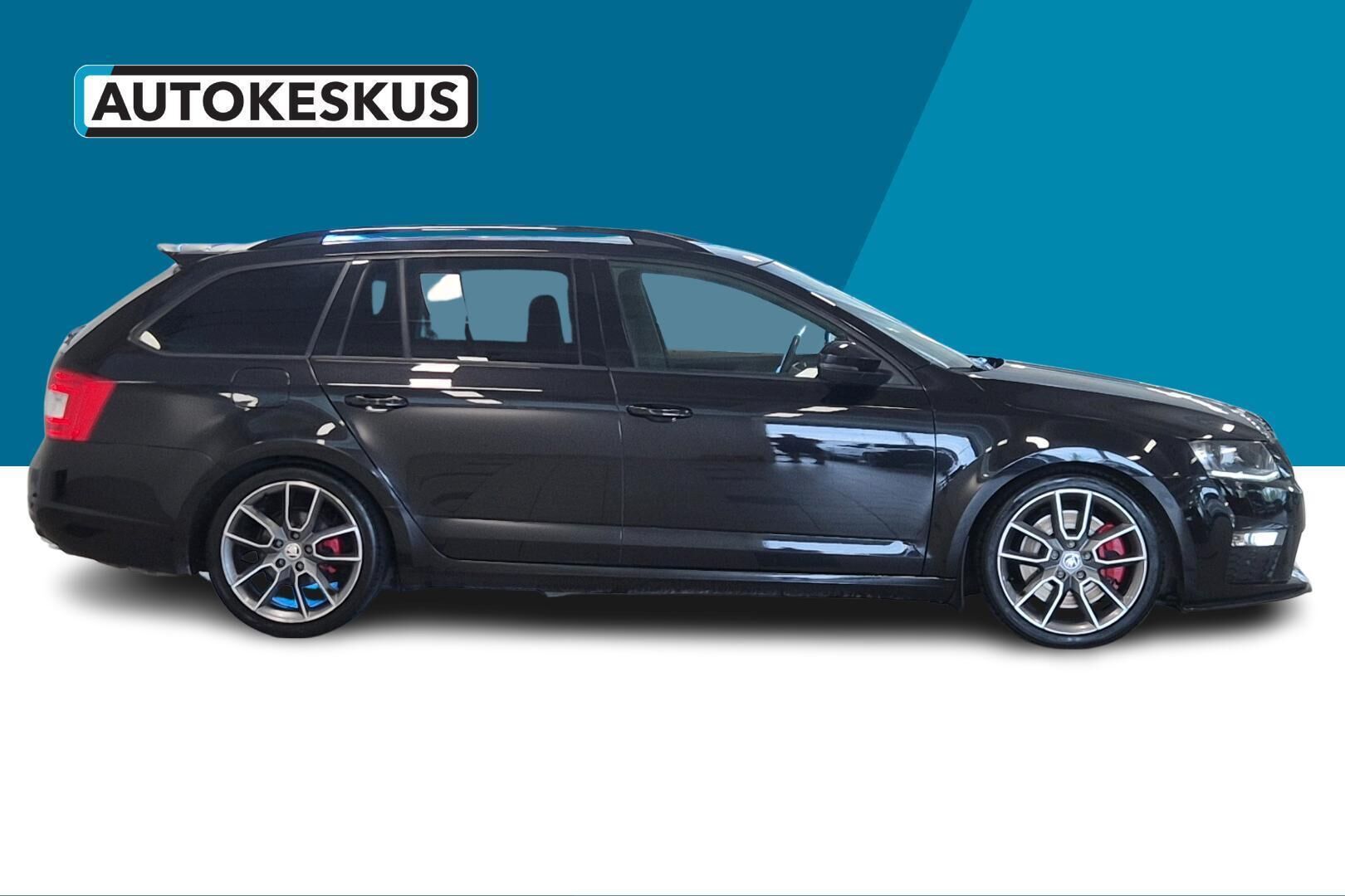 Skoda Octavia iso kuva 2