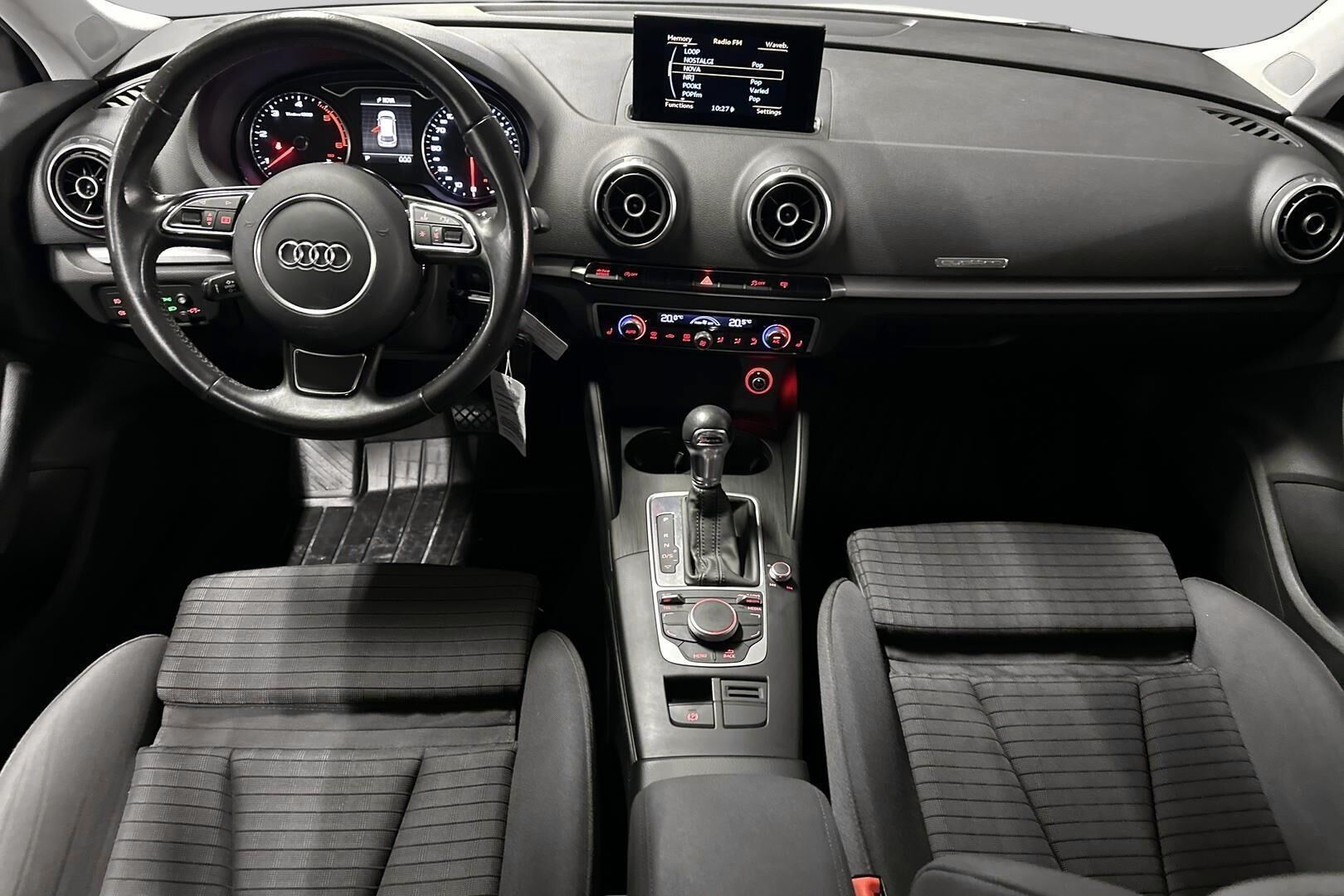 Audi A3 iso kuva 11
