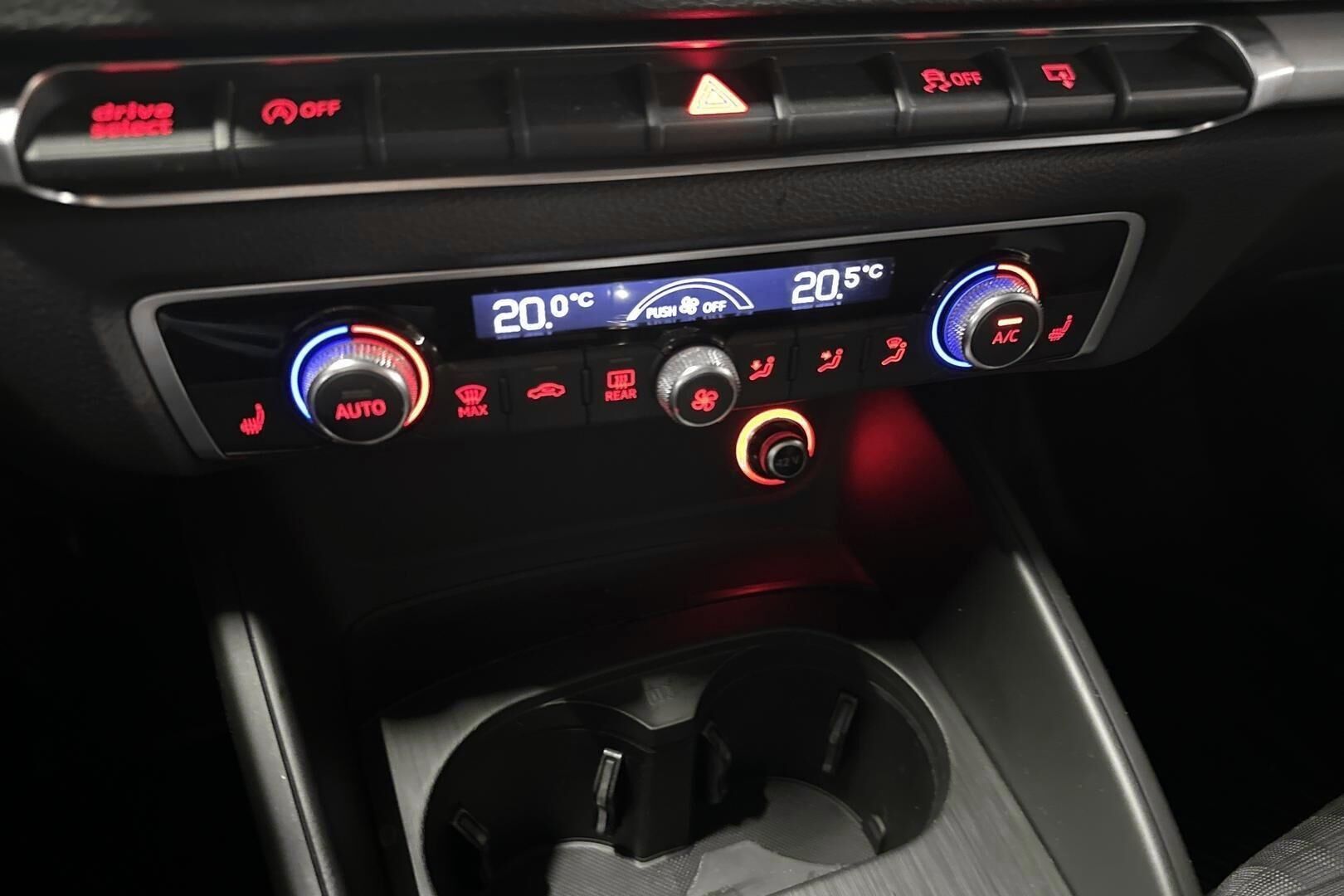 Audi A3 iso kuva 18