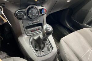 Ford Fiesta esikatselu 17