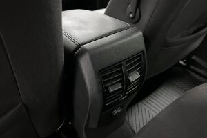 Ford Grand C-Max esikatselu 12