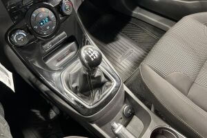 Ford Fiesta esikatselu 17