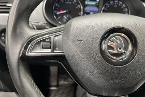 Skoda Octavia esikatselu 21