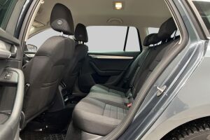 Skoda Octavia esikatselu 9