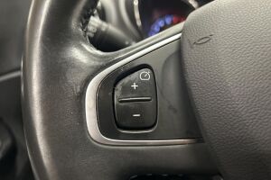 Renault Captur esikatselu 21