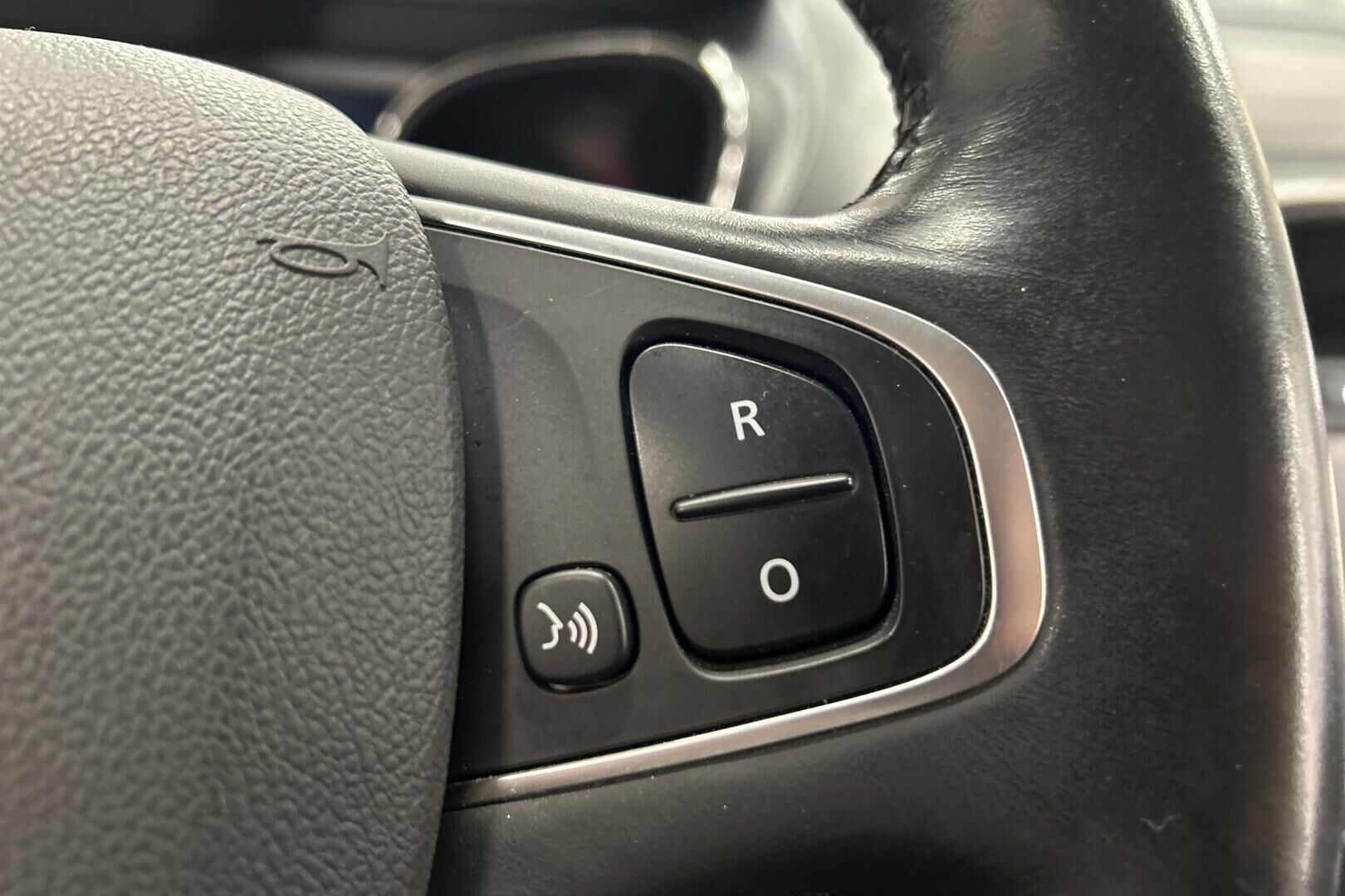 Renault Captur iso kuva 22