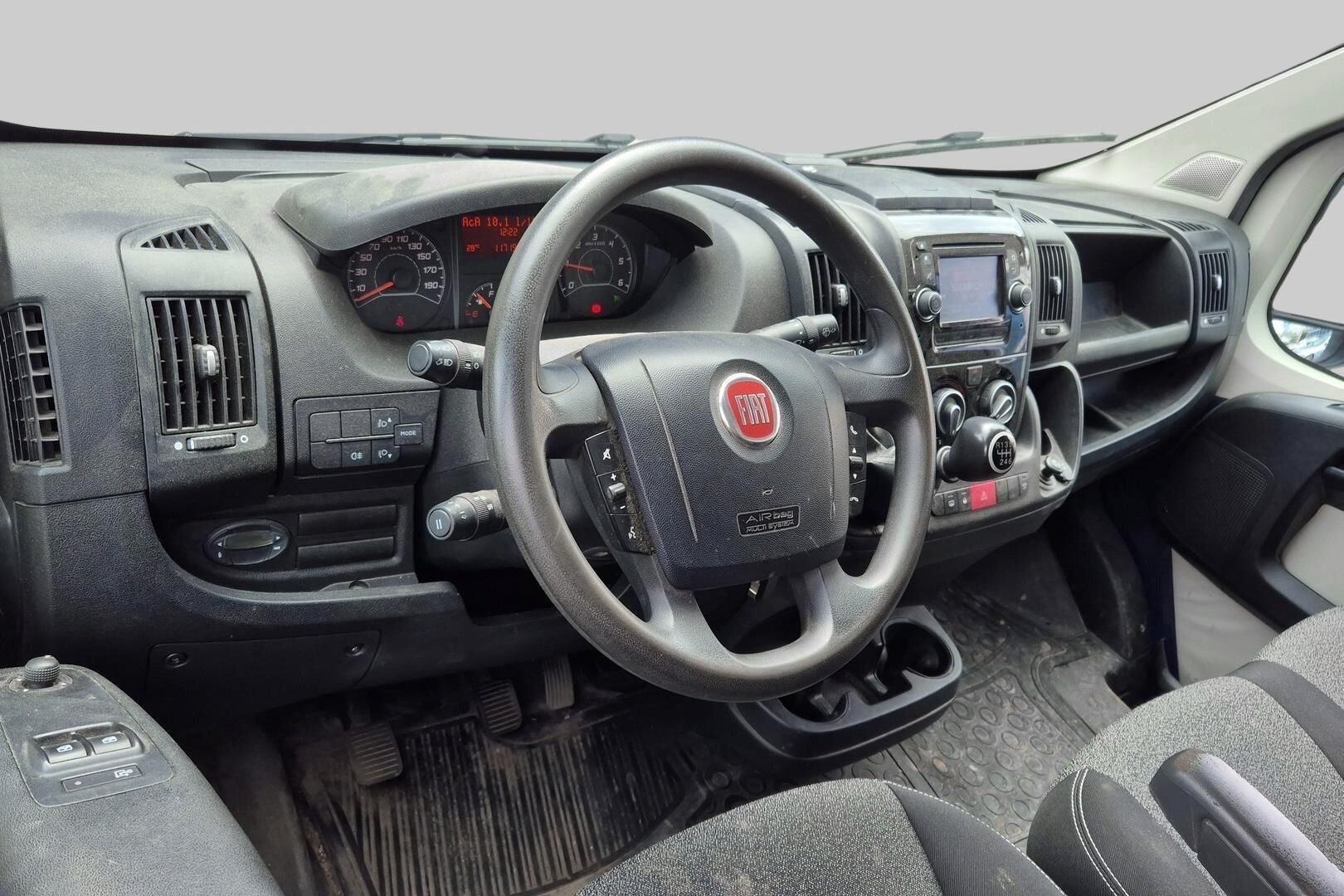 Fiat Ducato iso kuva 0
