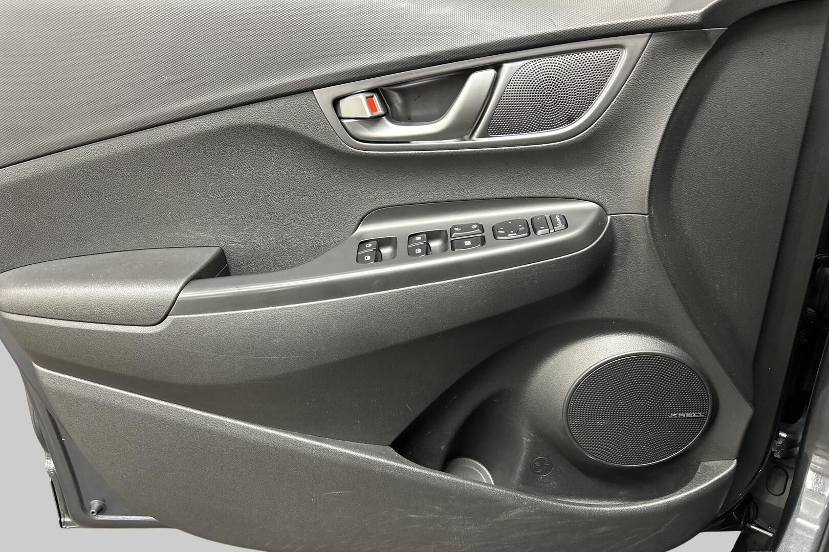 Hyundai KONA iso kuva 21