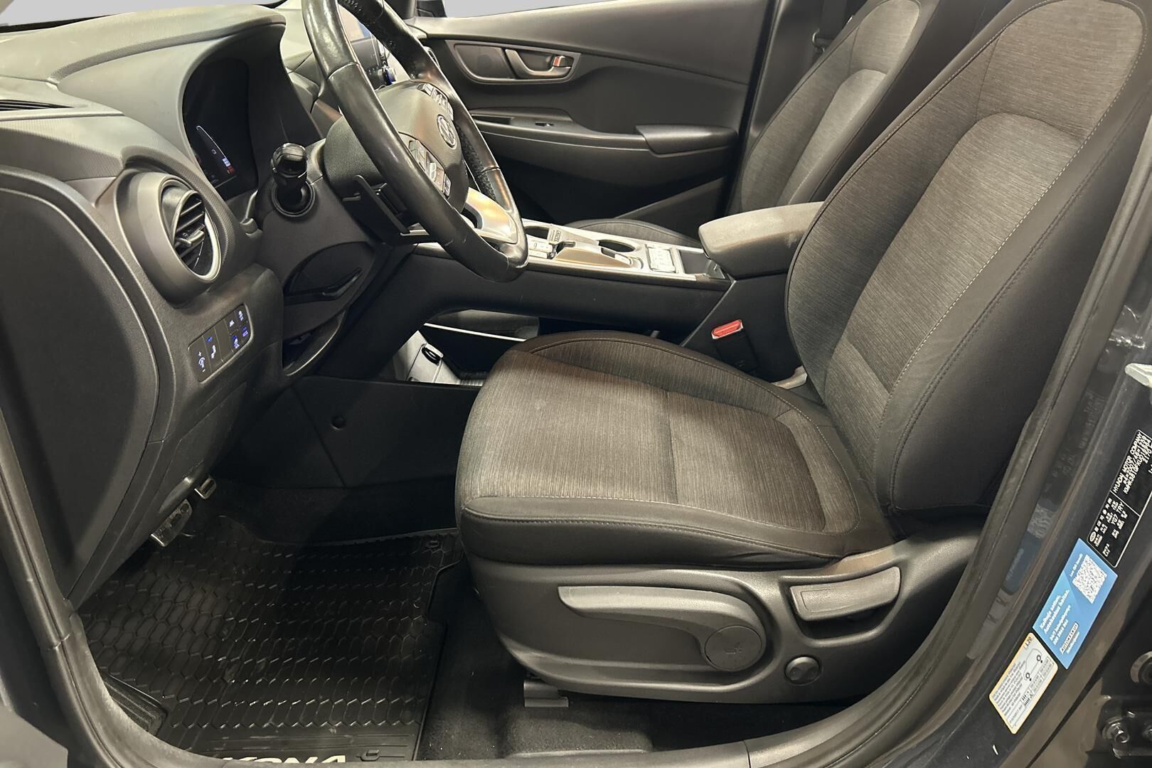 Hyundai KONA iso kuva 9