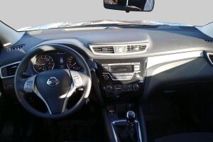 Nissan Qashqai esikatselu 2