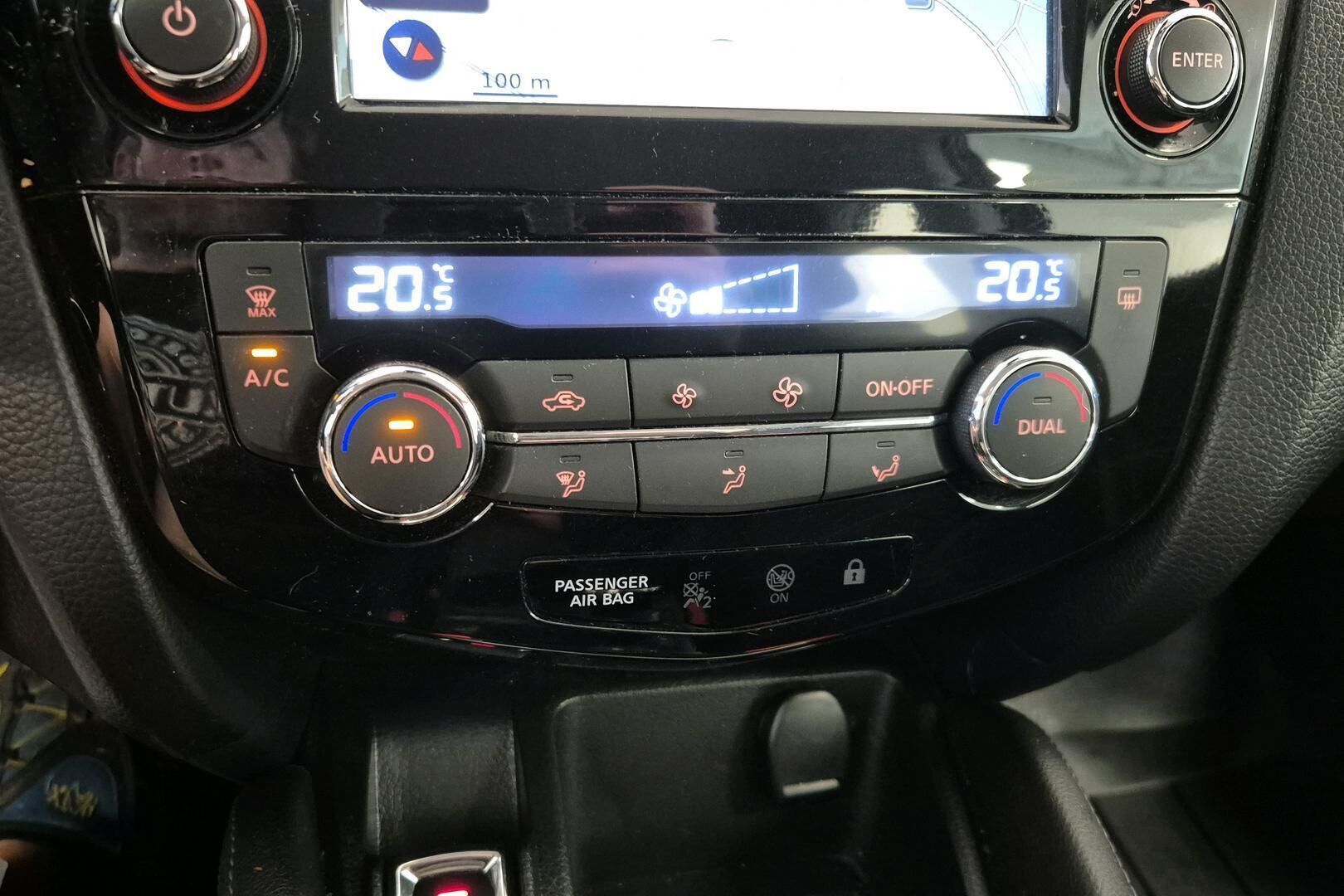 Nissan Qashqai iso kuva 13