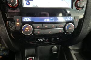 Nissan Qashqai esikatselu 13