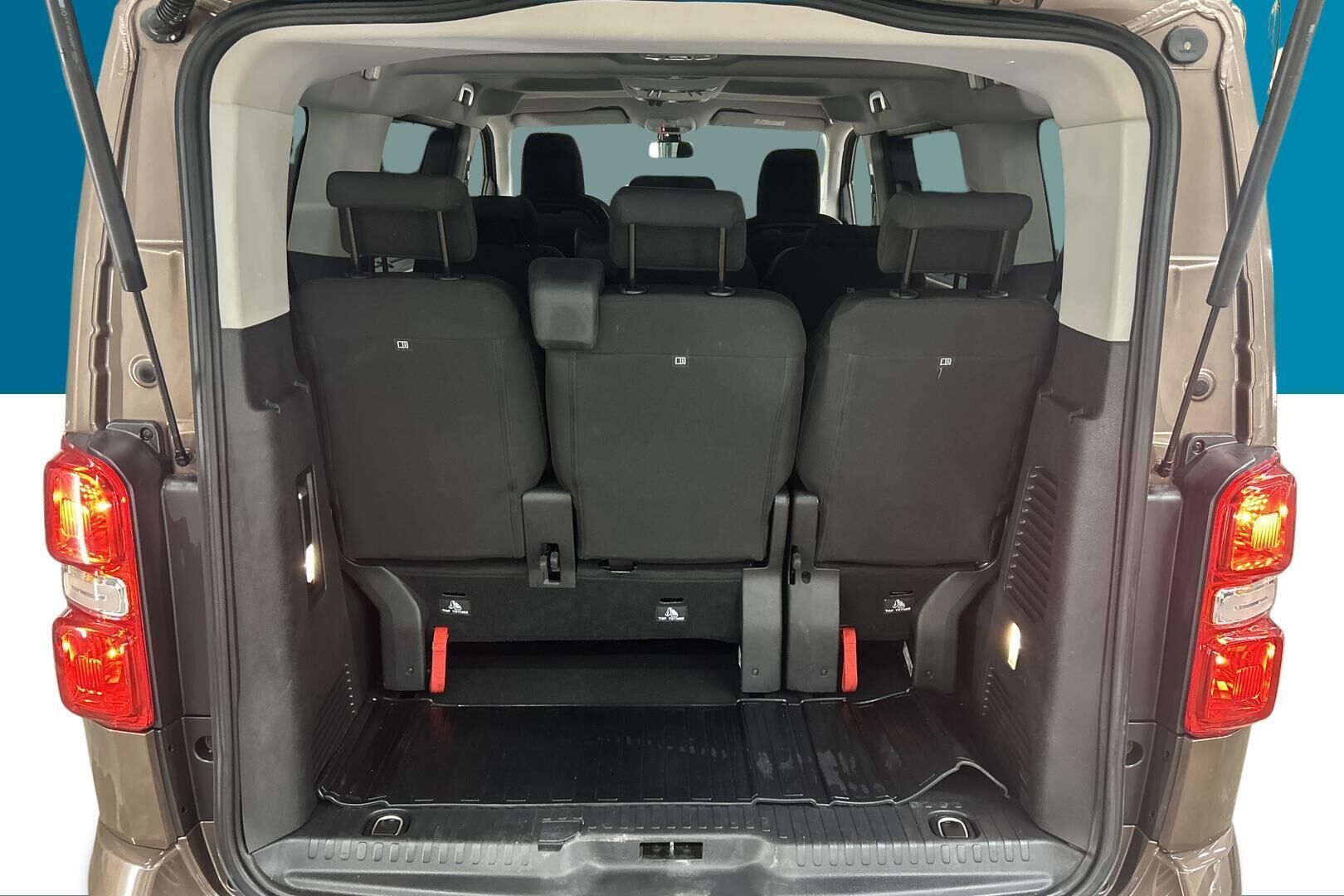 Toyota Proace Verso iso kuva 10