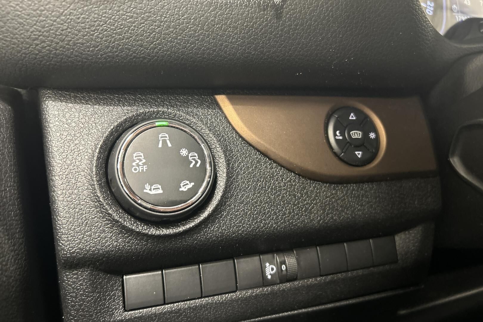 Toyota Proace Verso iso kuva 16