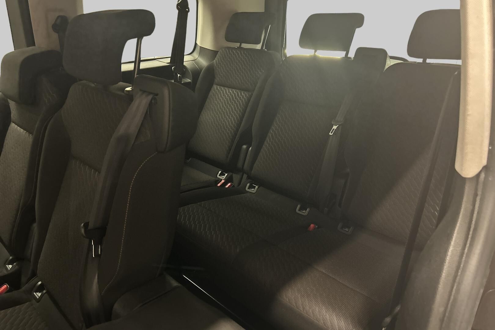 Toyota Proace Verso iso kuva 19