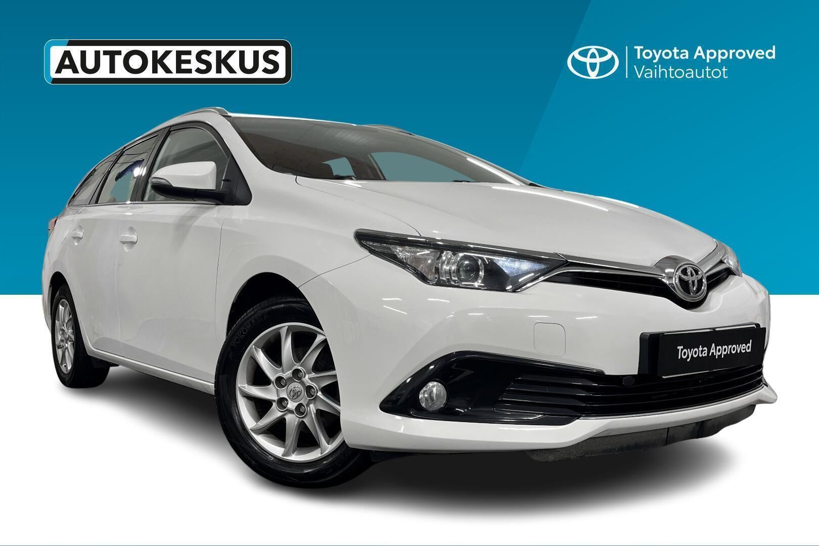Toyota Auris iso kuva 0