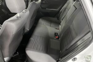 Toyota Auris esikatselu 9
