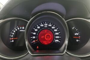 Kia cee'd esikatselu 14