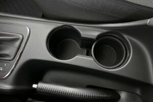 Kia cee'd esikatselu 20