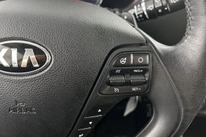 Kia cee'd esikatselu 22