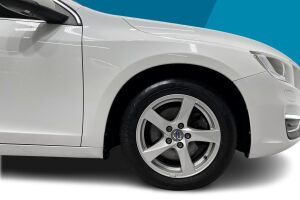 Volvo V60 esikatselu 8