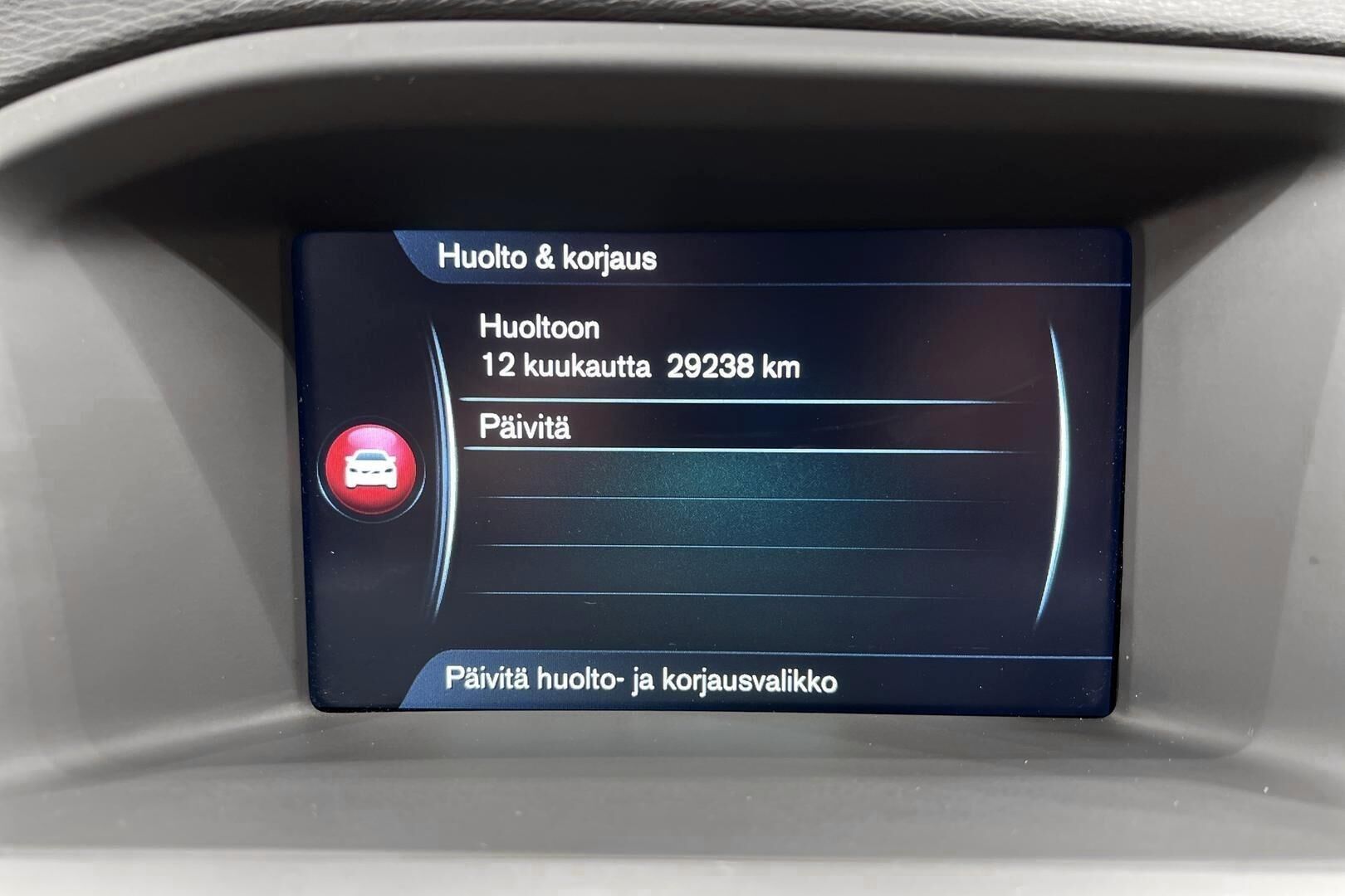 Volvo V60 iso kuva 13
