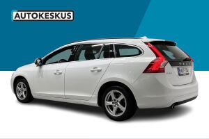 Volvo V60 esikatselu 6