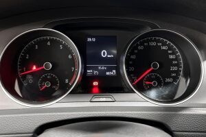 Volkswagen Golf esikatselu 14