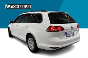 Volkswagen Golf esikatselu 7