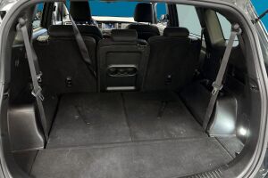 Kia Carens esikatselu 11