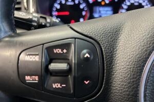 Kia Carens esikatselu 13