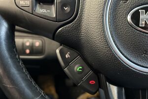 Kia Carens esikatselu 14