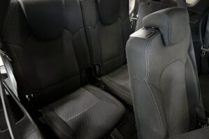 Kia Carens esikatselu 25