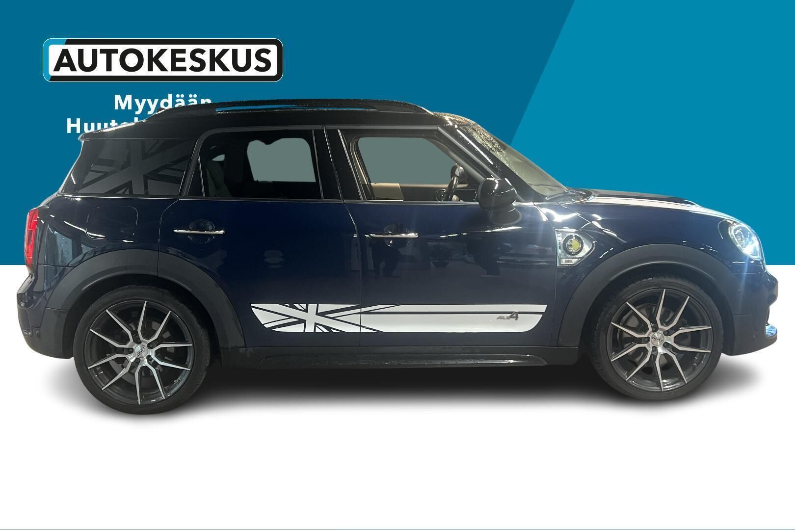 MINI Countryman iso kuva 3