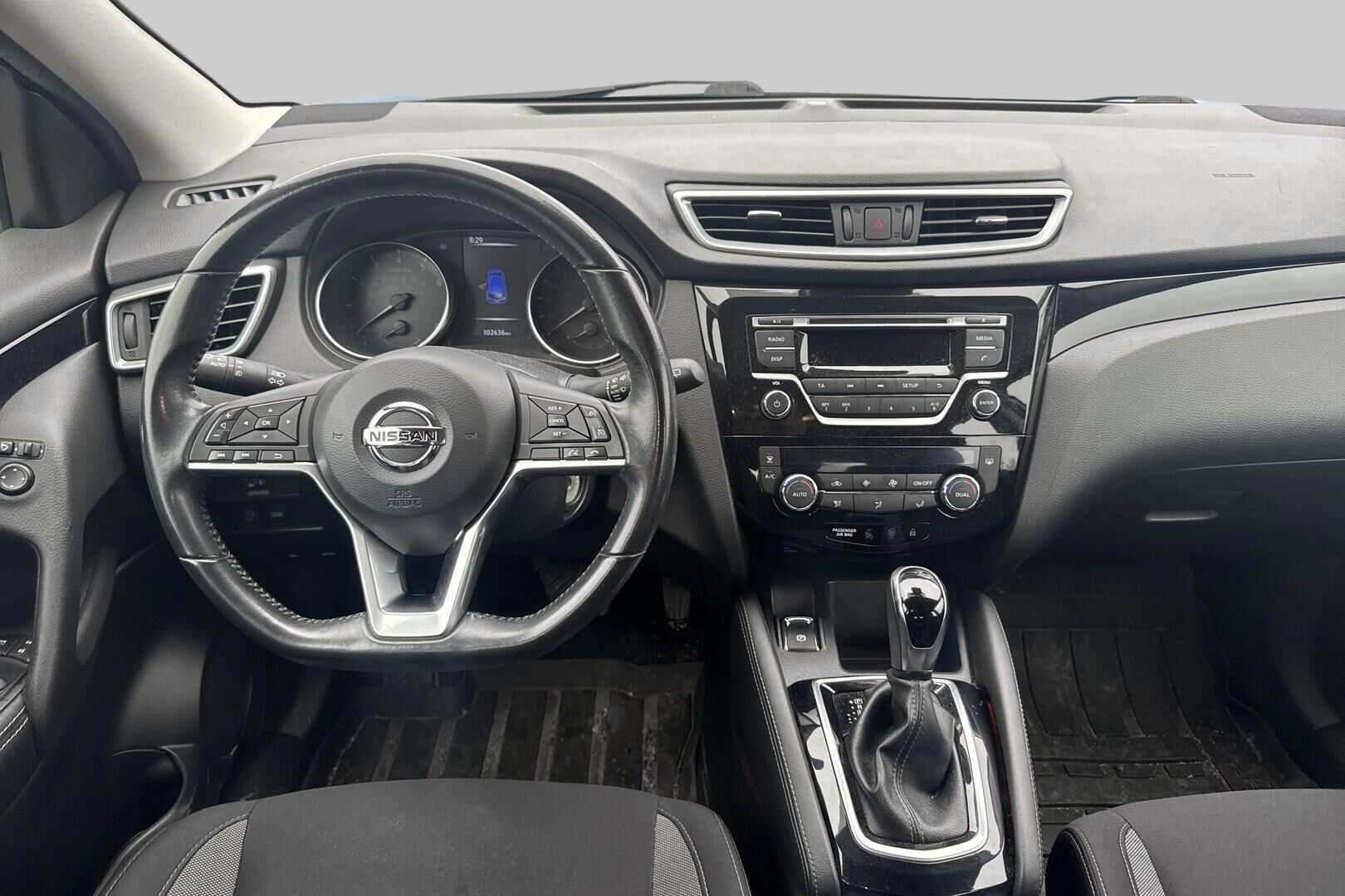 Nissan Qashqai iso kuva 2