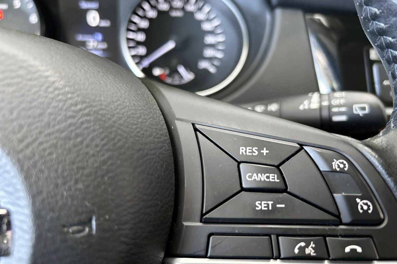 Nissan Qashqai iso kuva 20