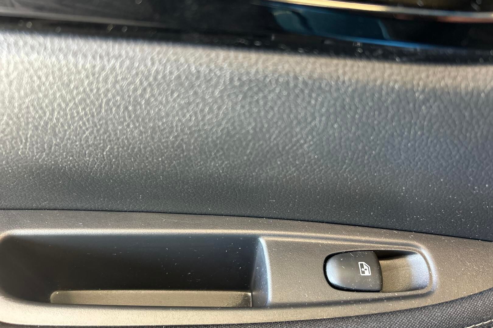 Nissan Qashqai iso kuva 26