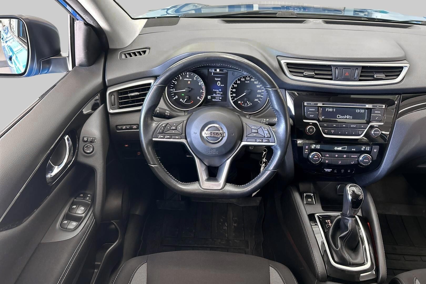 Nissan Qashqai iso kuva 28