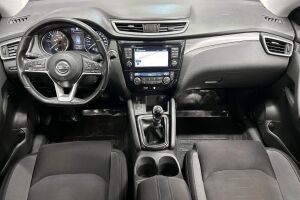 Nissan Qashqai esikatselu 9