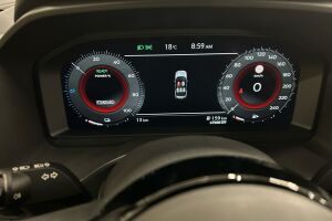 Nissan X-Trail esikatselu 11