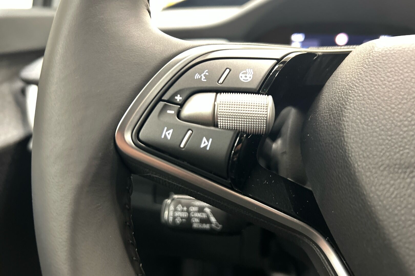 Skoda Enyaq iso kuva 12