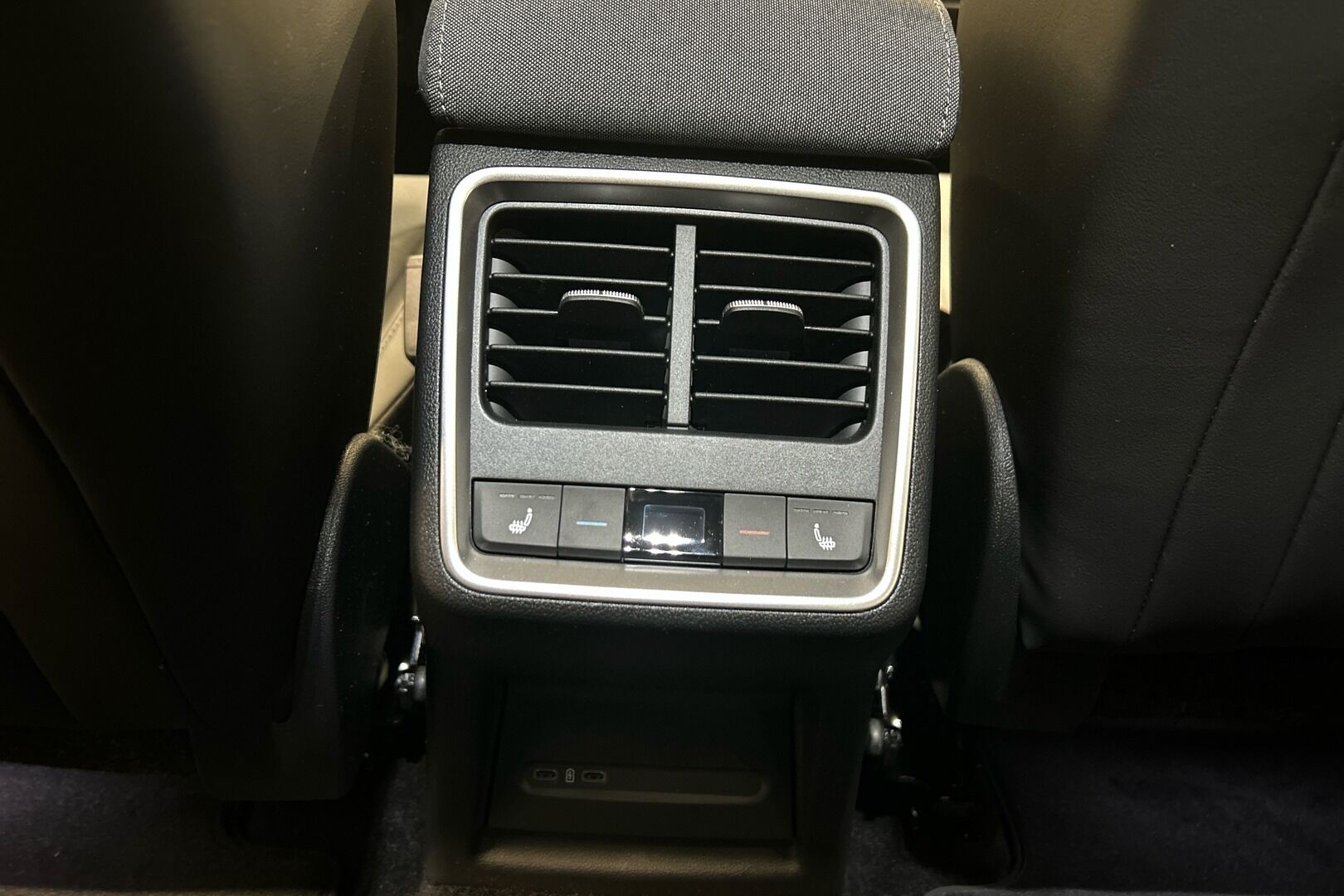 Skoda Enyaq iso kuva 21