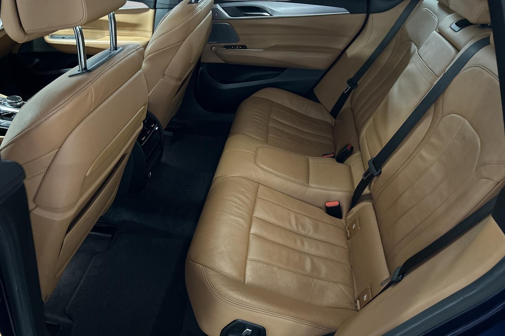 BMW 6-SARJA iso kuva 10