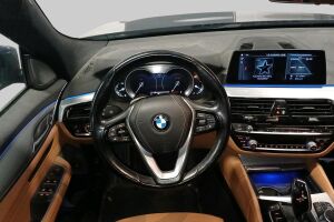 BMW 6-SARJA esikatselu 2