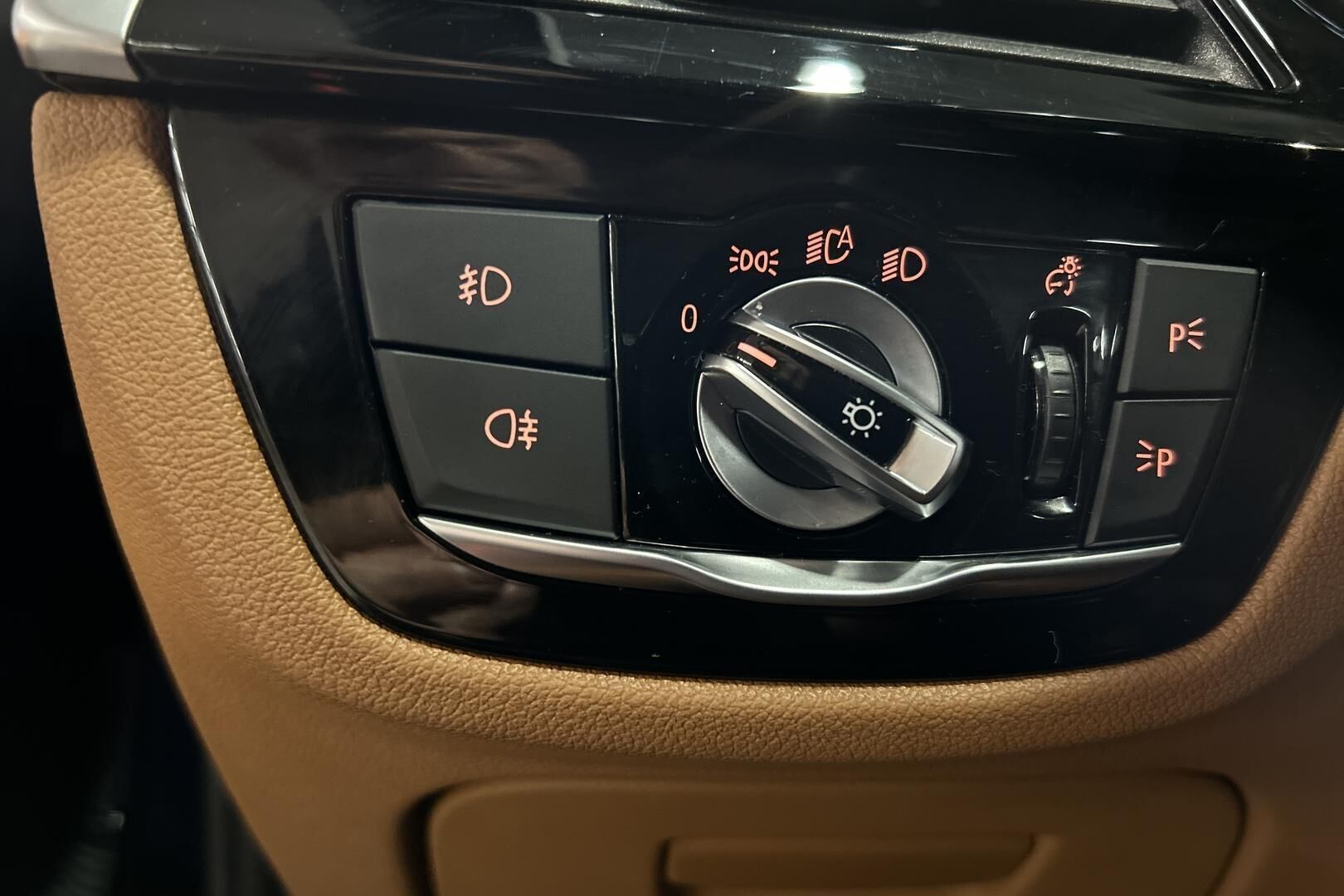 BMW 6-SARJA iso kuva 28