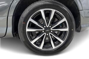 Ford Kuga esikatselu 11