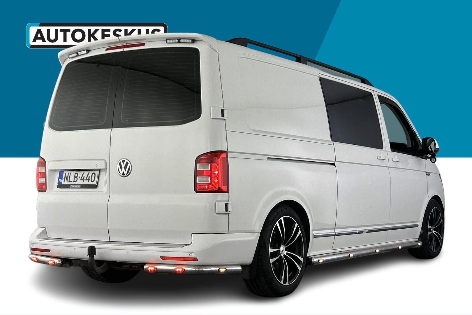 Volkswagen Transporter iso kuva 4